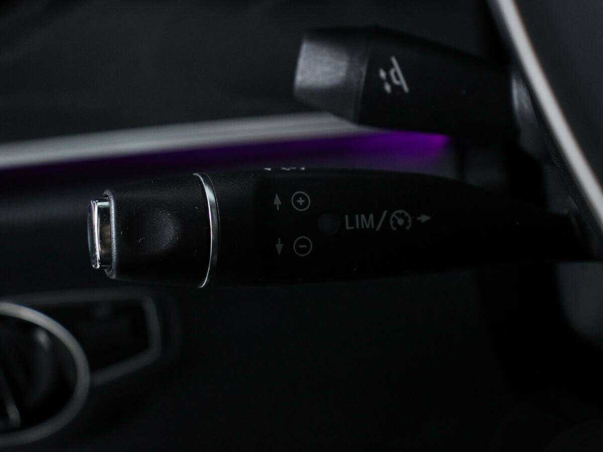 Купить Mercedes-Benz E-Класс 200, 2017, 81 759 км, фото №18