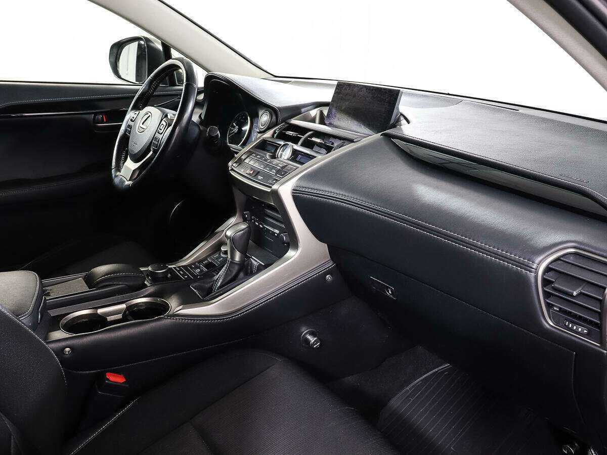 Купить Lexus NX 200, 2015, 62 350 км, фото №9