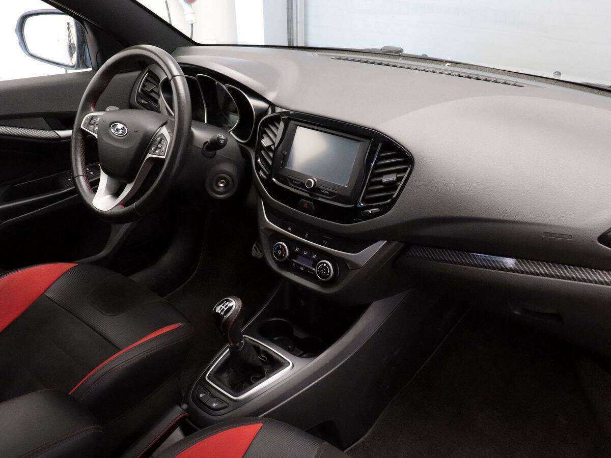 Купить Lada (ВАЗ) Vesta Sport, 2020, 58 792 км, фото №7