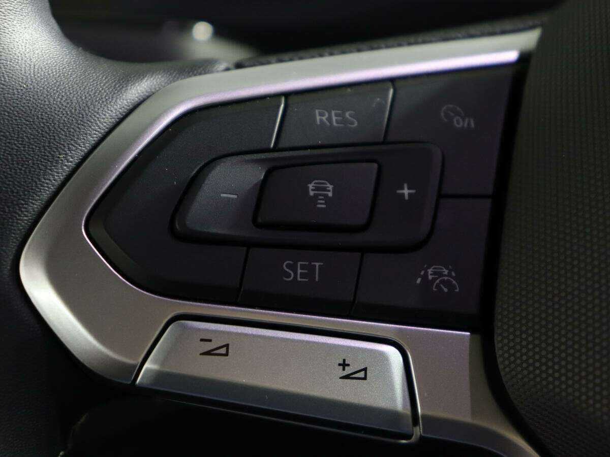 Купить Volkswagen Tiguan, 2022, 4 803 км, фото №19