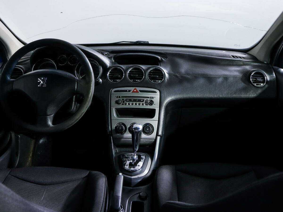 Купить Peugeot 308, 2010, 222 204 км, фото №10