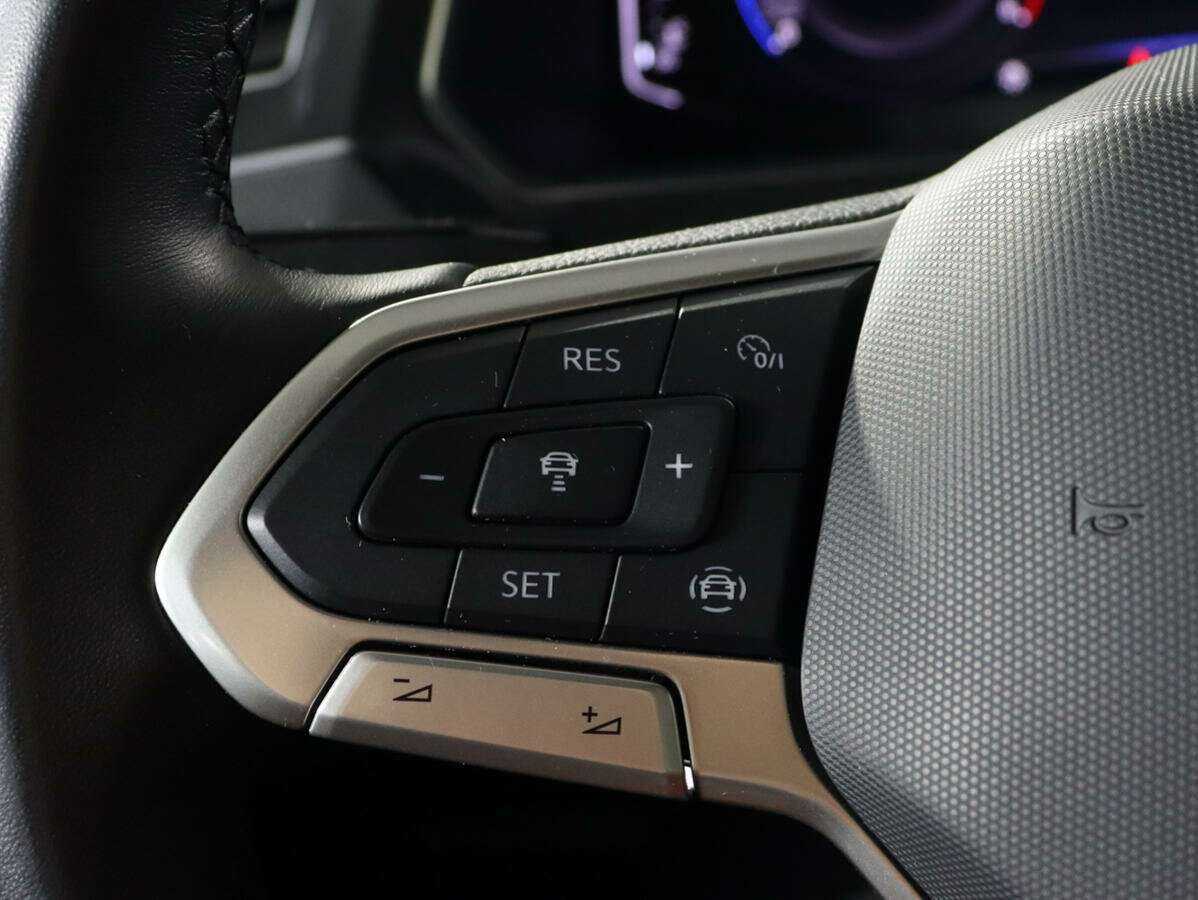 Купить Volkswagen Tiguan, 2021, 42 285 км, фото №26