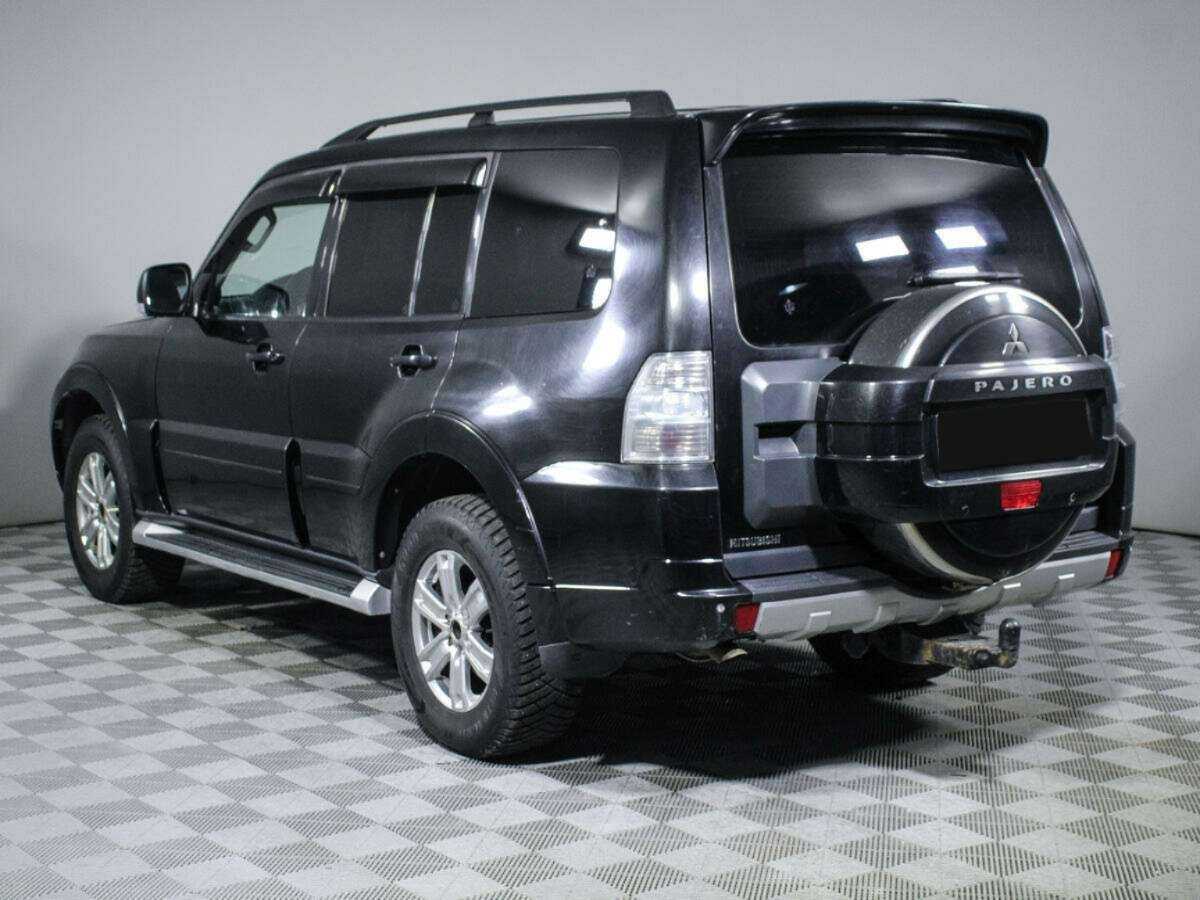 Купить Mitsubishi Pajero, 2011, 284 635 км, фото №6