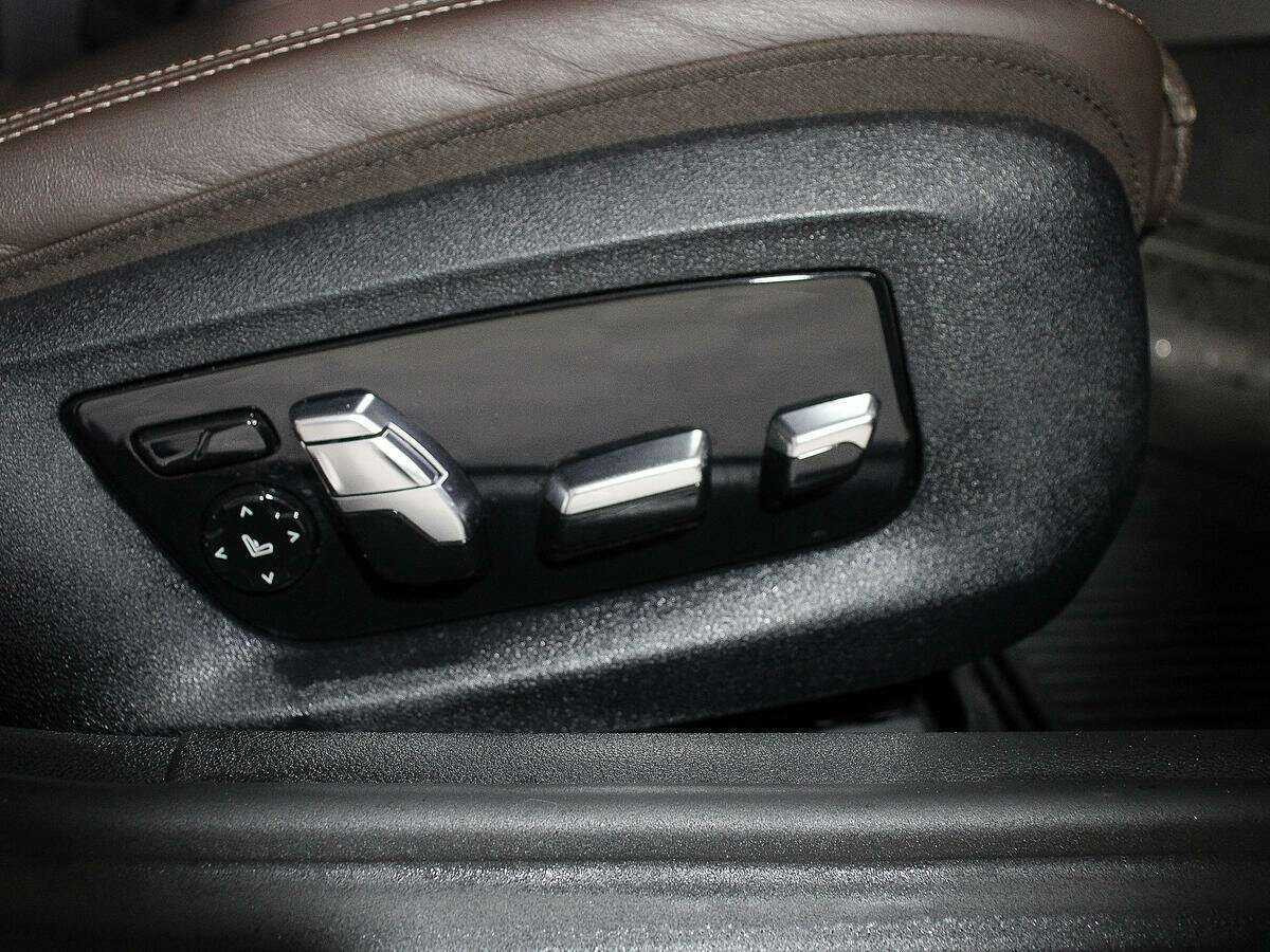 Купить BMW 5 серии M550d xDrive, 2019, 75 758 км, фото №12