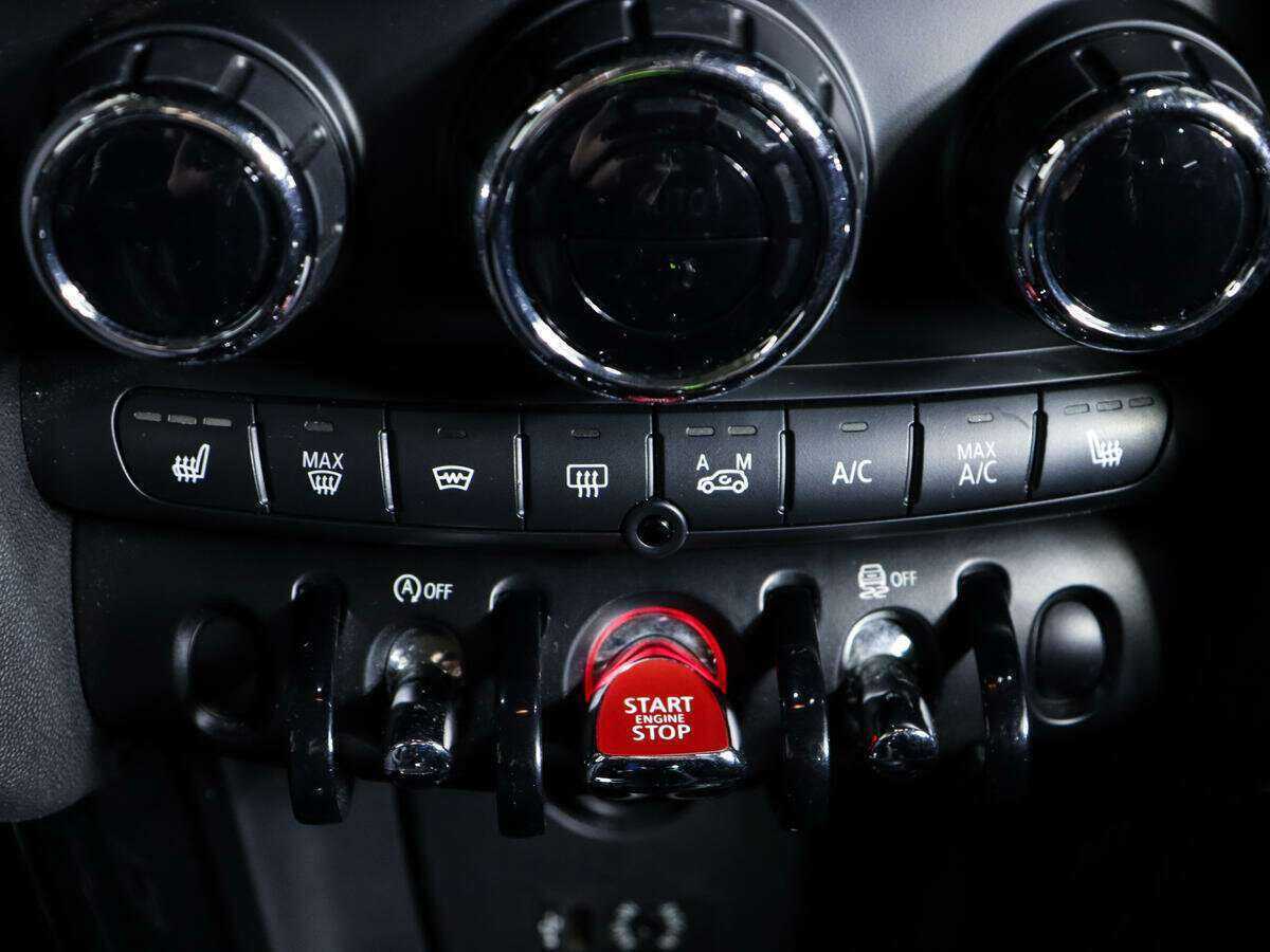 Купить Mini Hatch Cooper S, 2016, 106 122 км, фото №18