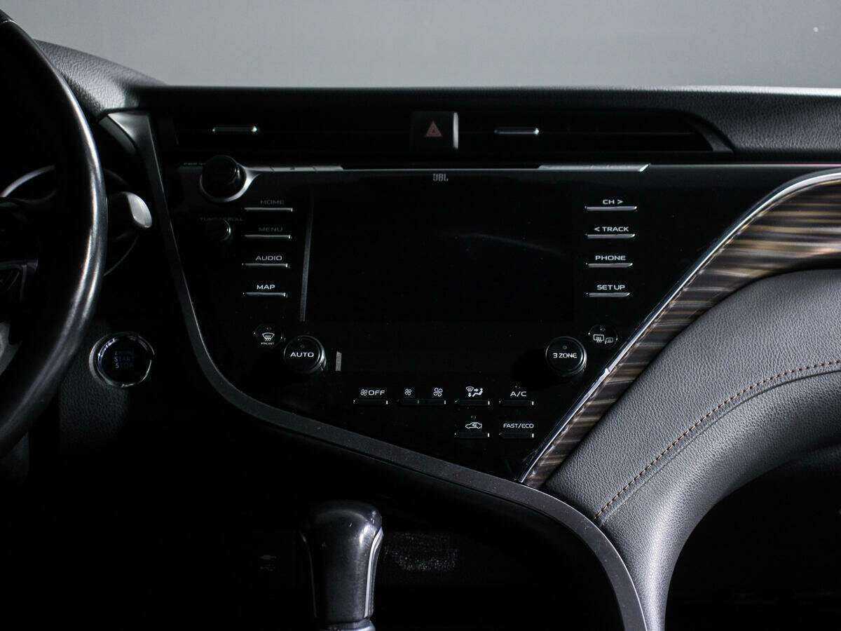 Купить Toyota Camry, 2018, 83 000 км, фото №11