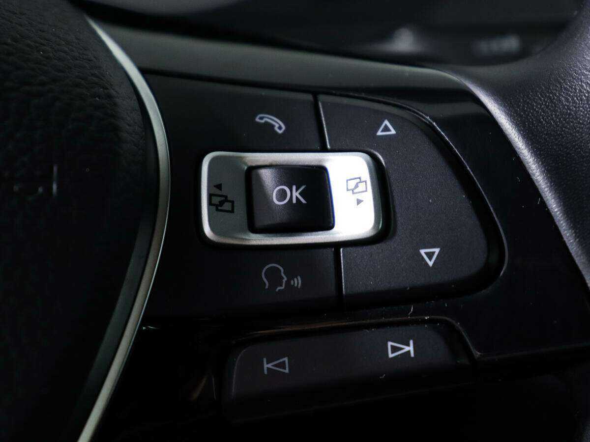 Купить Volkswagen Tiguan, 2018, 107 000 км, фото №20