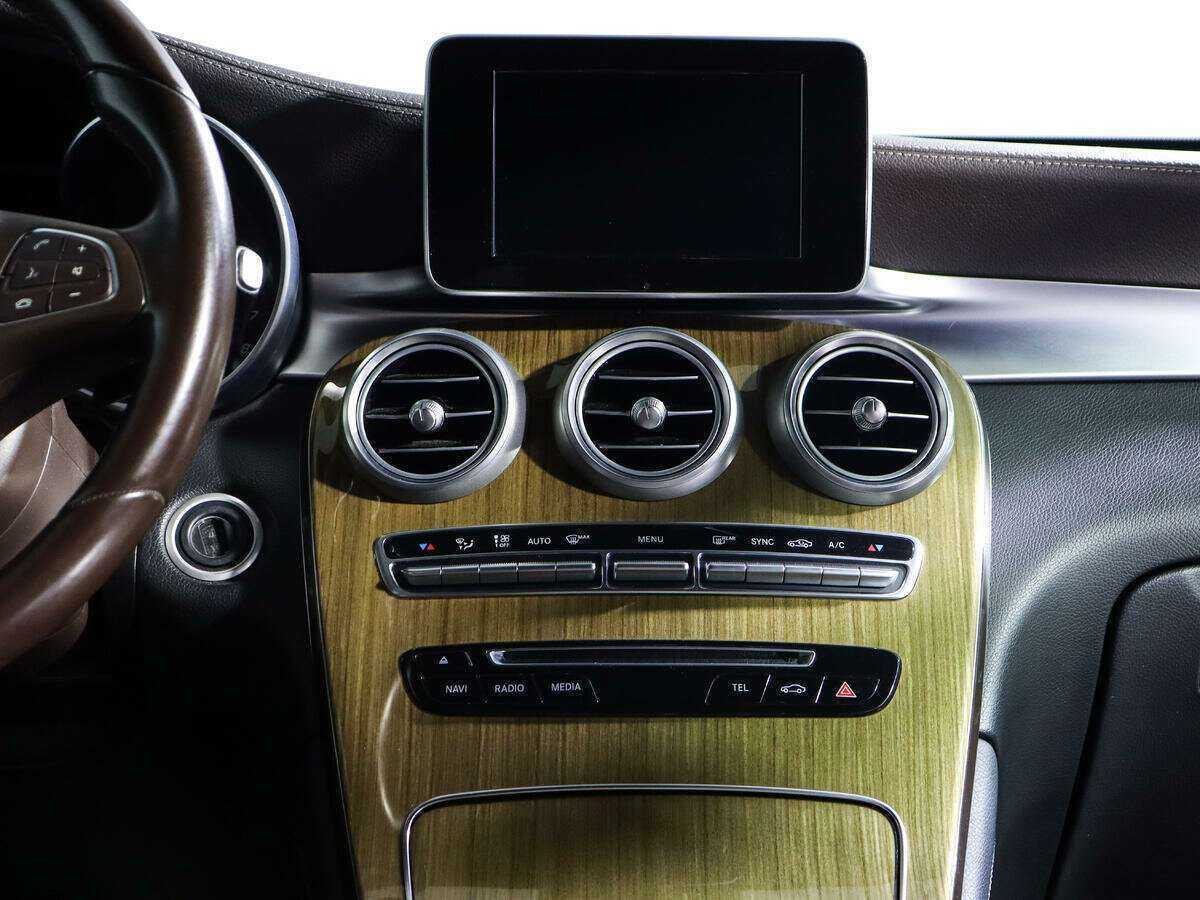 Купить Mercedes-Benz GLC 250, 2015, 74 977 км, фото №10