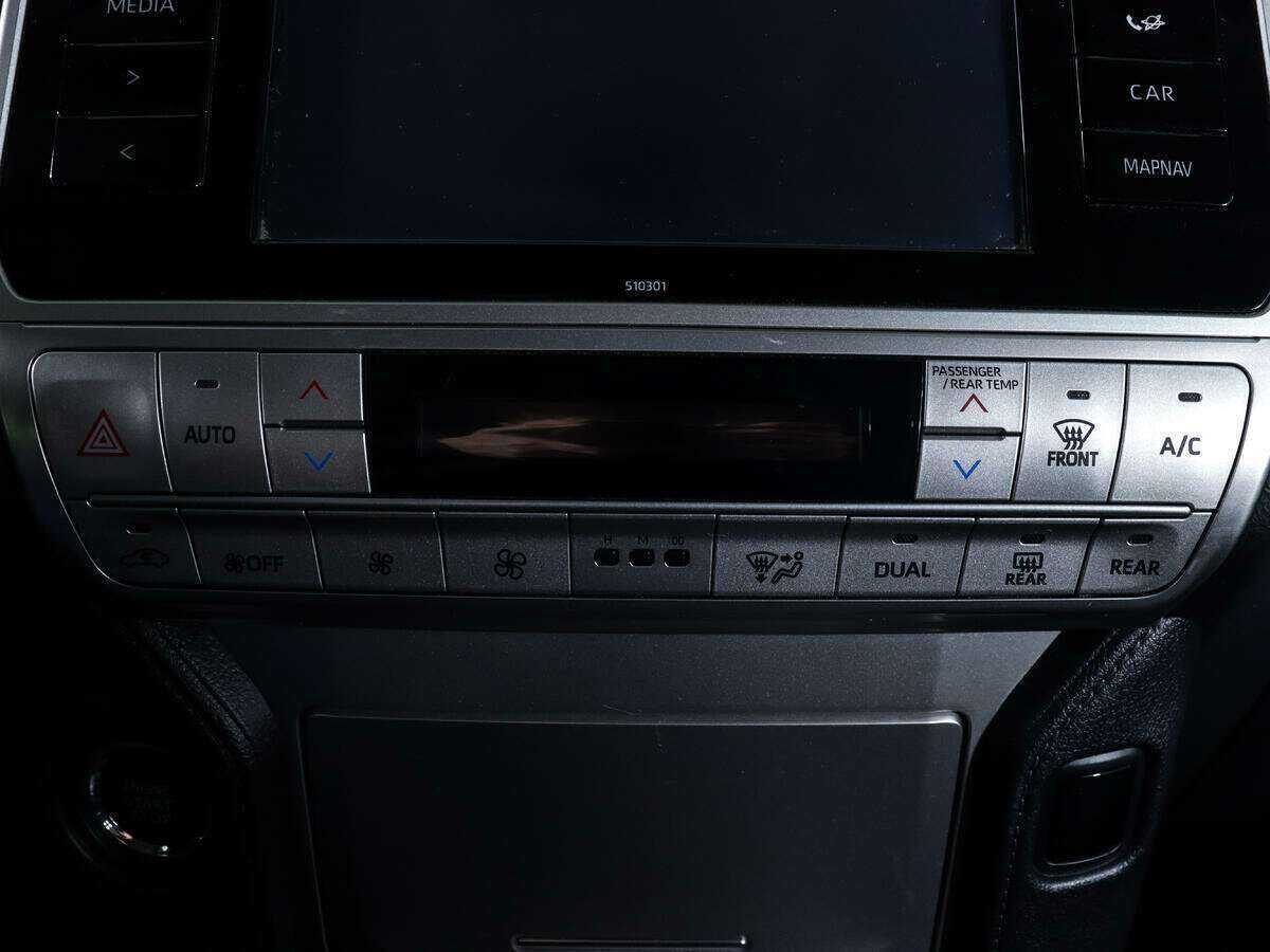 Купить Toyota Land Cruiser Prado, 2019, 143 980 км, фото №23