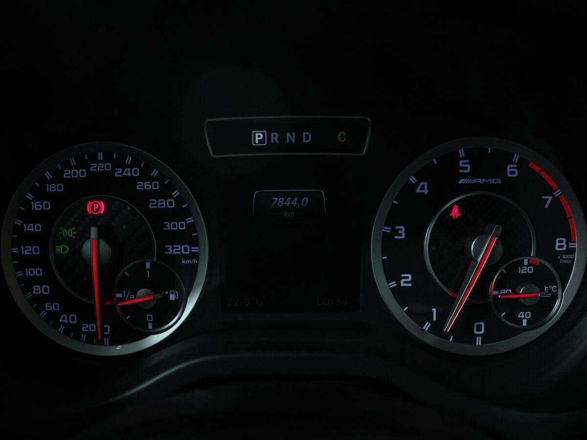 Купить Mercedes-Benz A-Класс AMG 45 AMG, 2015, 157 281 км, фото №9