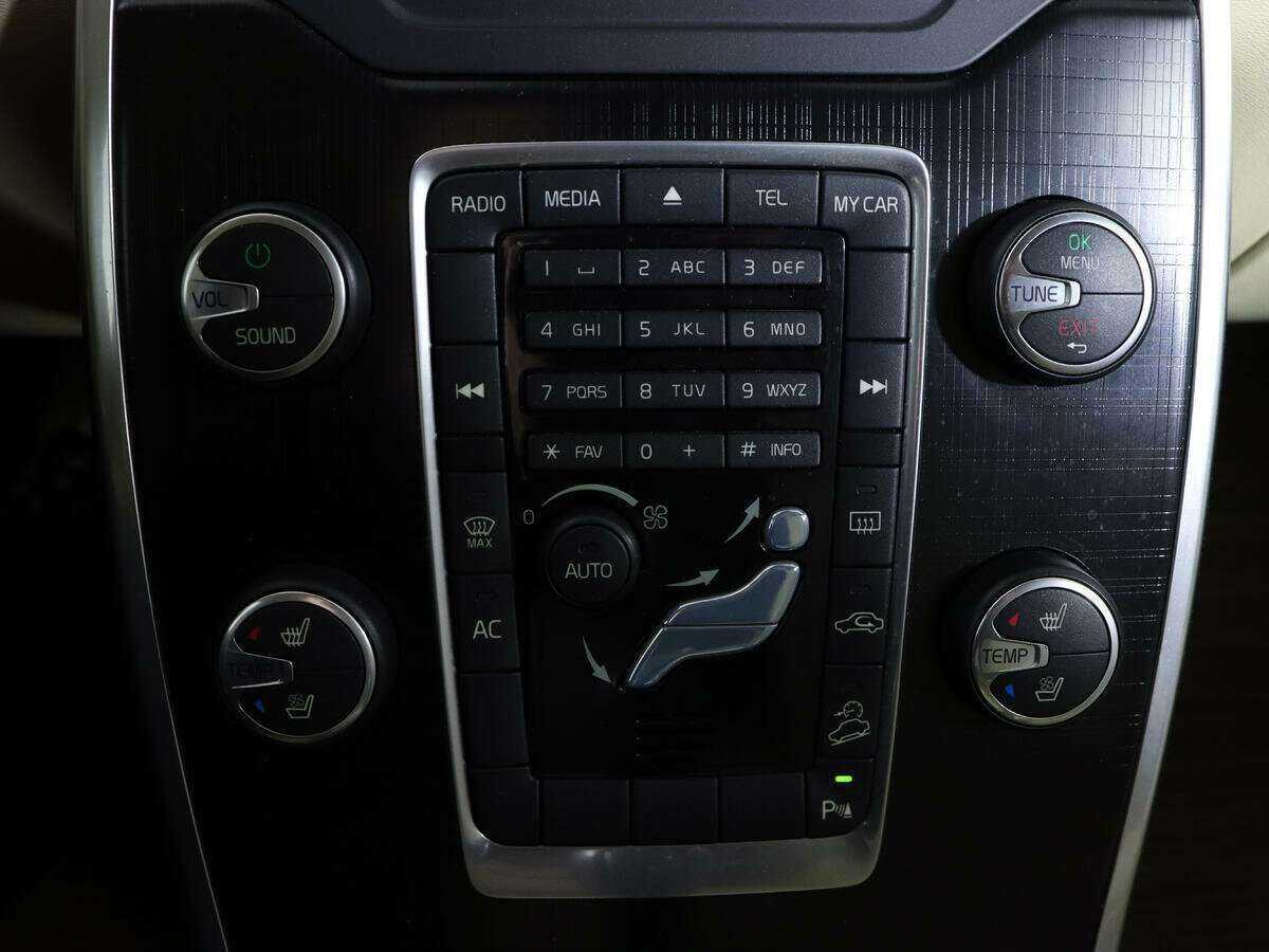 Купить Volvo XC70, 2012, 90 728 км, фото №19