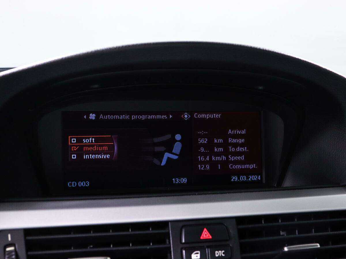 Купить BMW 3 серии 320d, 2008, 198 945 км, фото №16