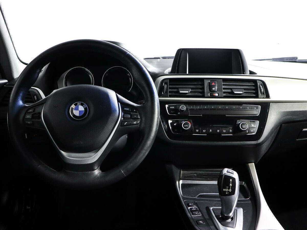 Купить BMW 1 серии 118i, 2018, 91 506 км, фото №10