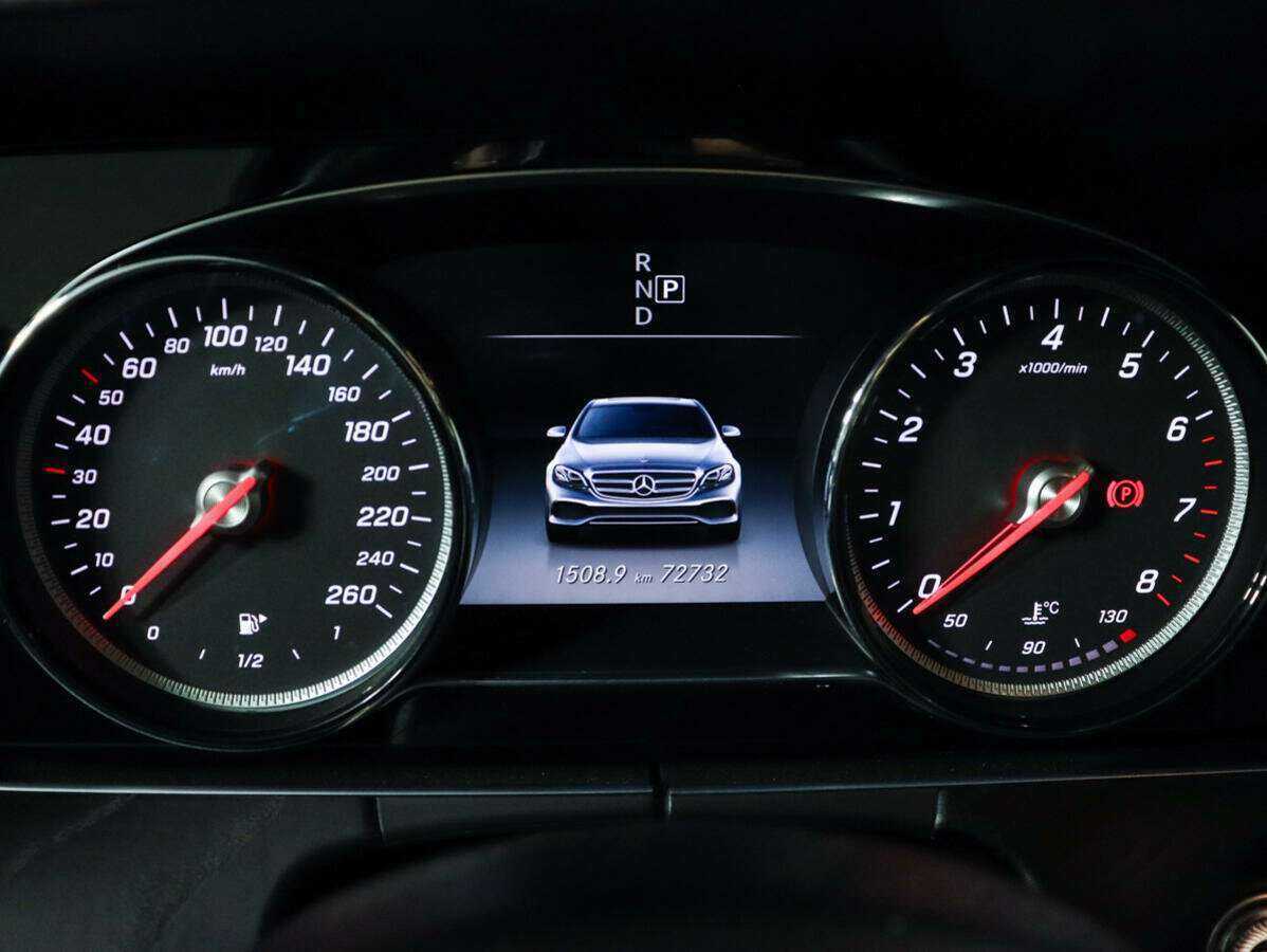 Купить Mercedes-Benz E-Класс 200, 2016, 72 730 км, фото №8
