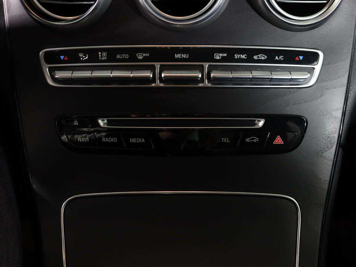 Купить Mercedes-Benz GLC 250 d, 2019, 95 803 км, фото №18