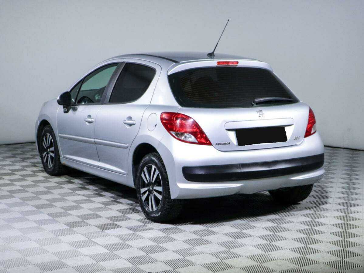 Купить Peugeot 207, 2010, 108 000 км, фото №6
