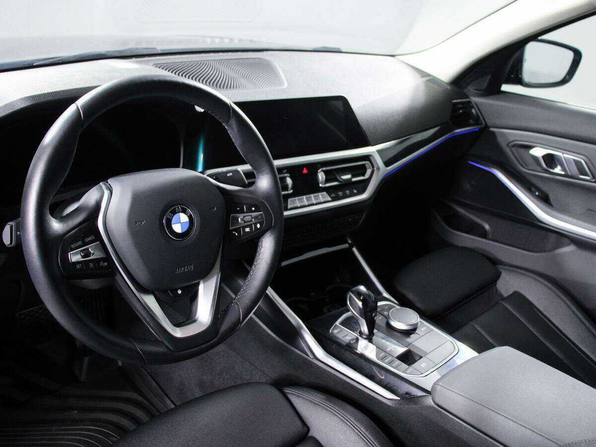 Купить BMW 3 серии 320i, 2021, 9 959 км, фото №10