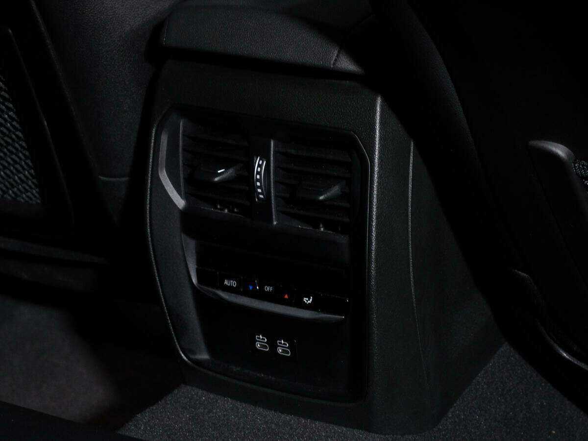 Купить BMW 3 серии 320i, 2021, 9 959 км, фото №15