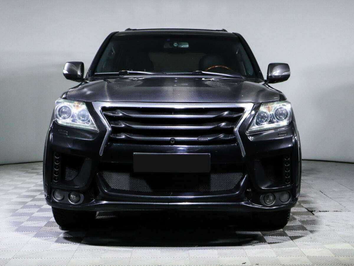 Lexus LX