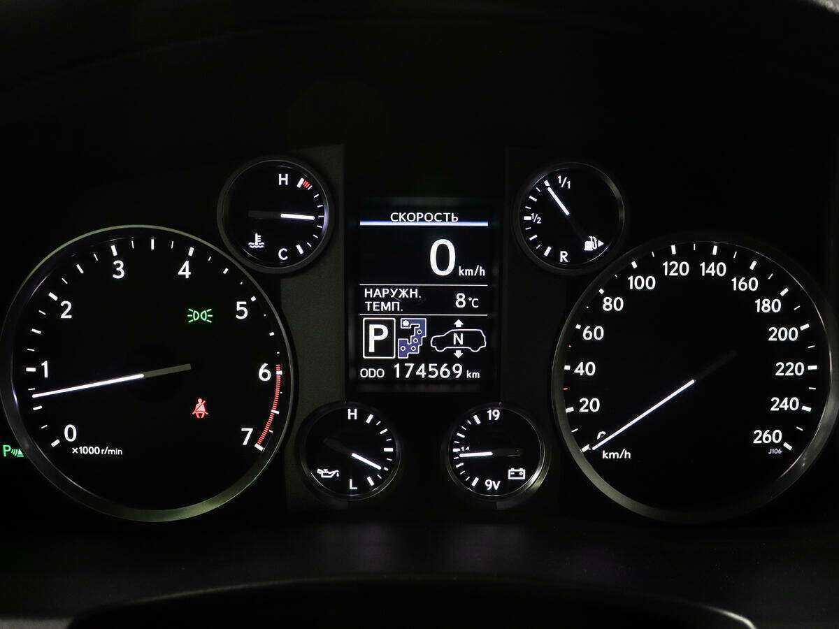 Купить Lexus LX 570, 2015, 174 568 км, фото №7