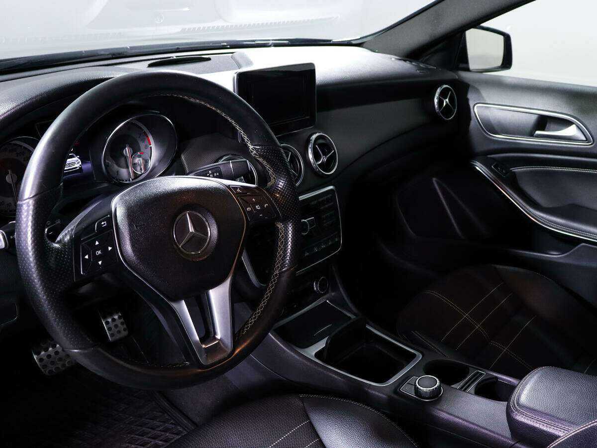 Купить Mercedes-Benz GLA 250, 2015, 126 700 км, фото №12
