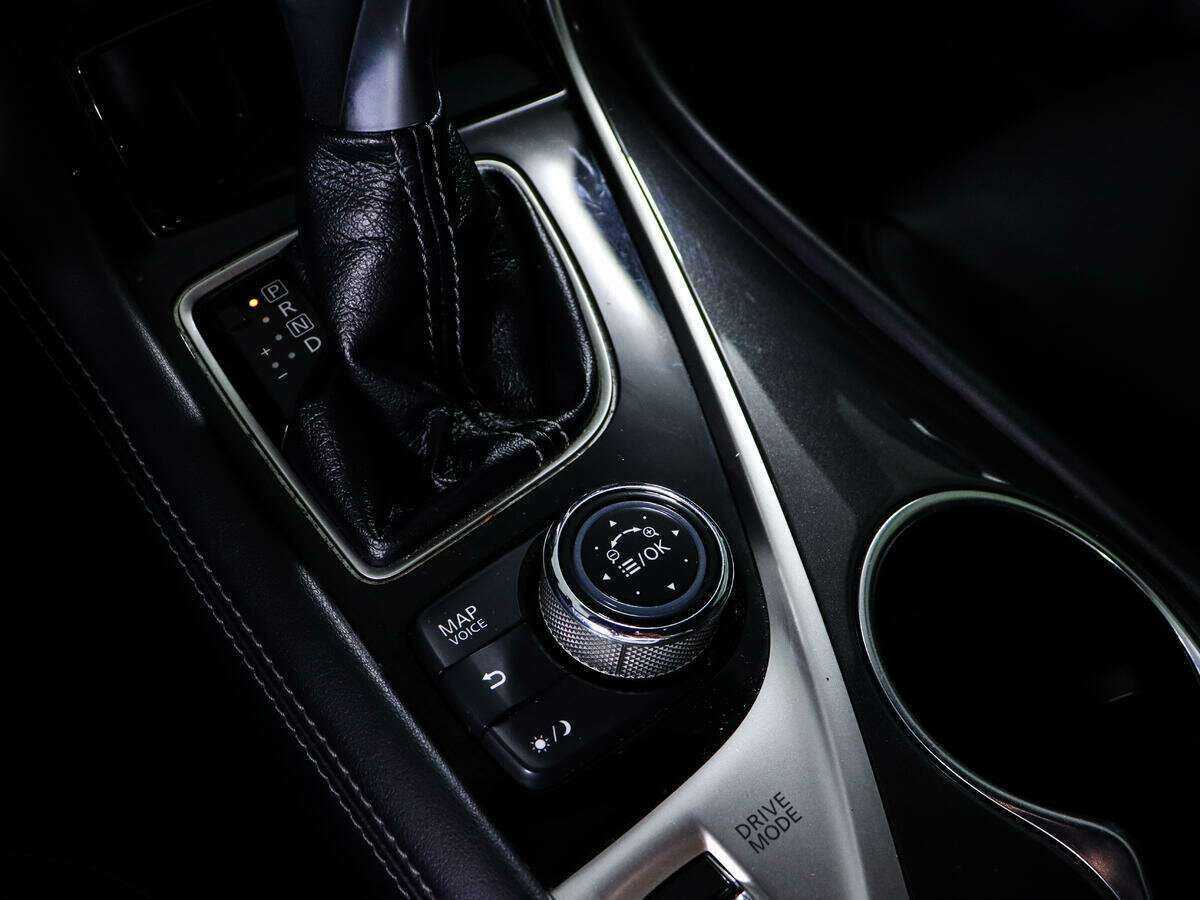 Купить Infiniti Q50, 2017, 104 066 км, фото №18