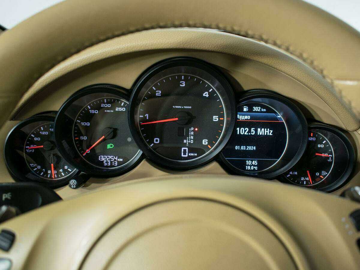 Купить Porsche Cayenne Diesel, 2013, 132 200 км, фото №11