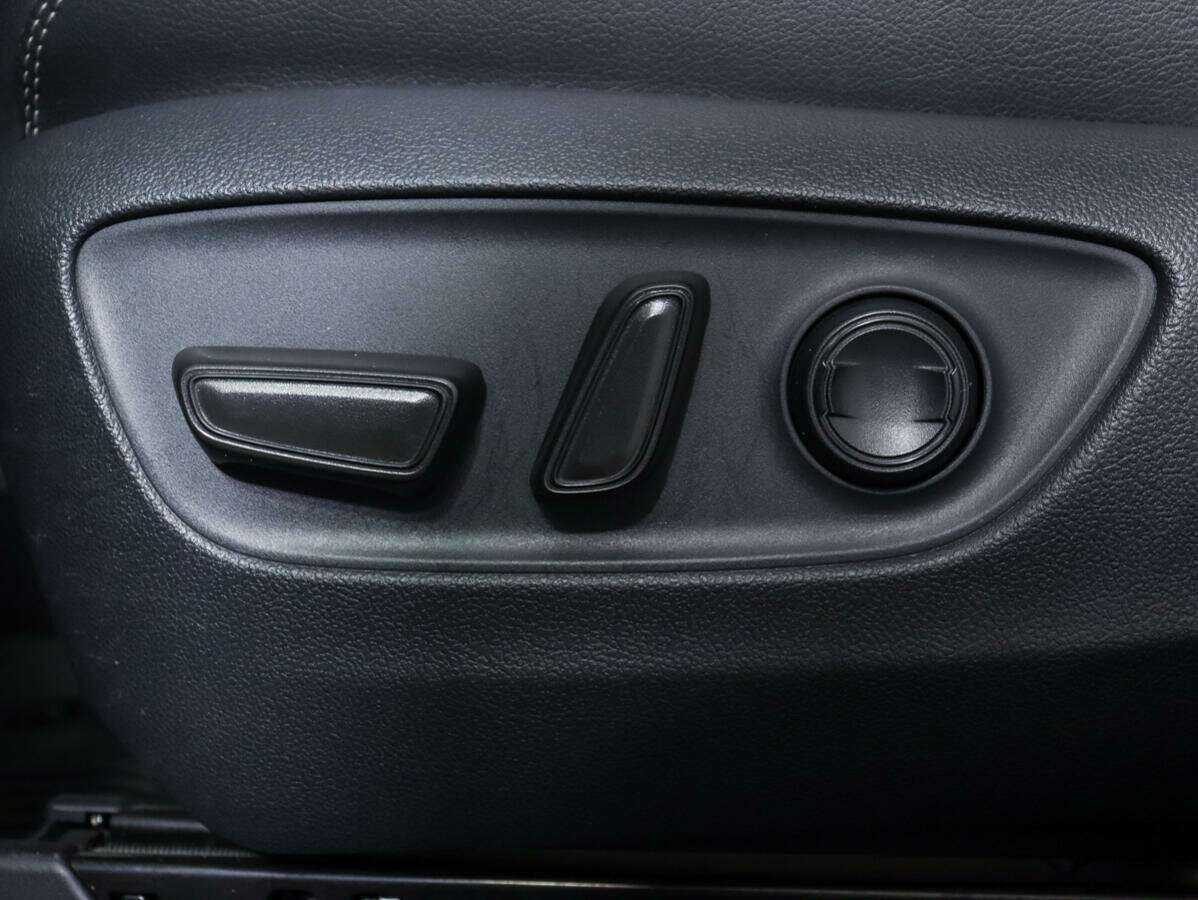 Купить Toyota RAV4, 2022, 54 068 км, фото №17