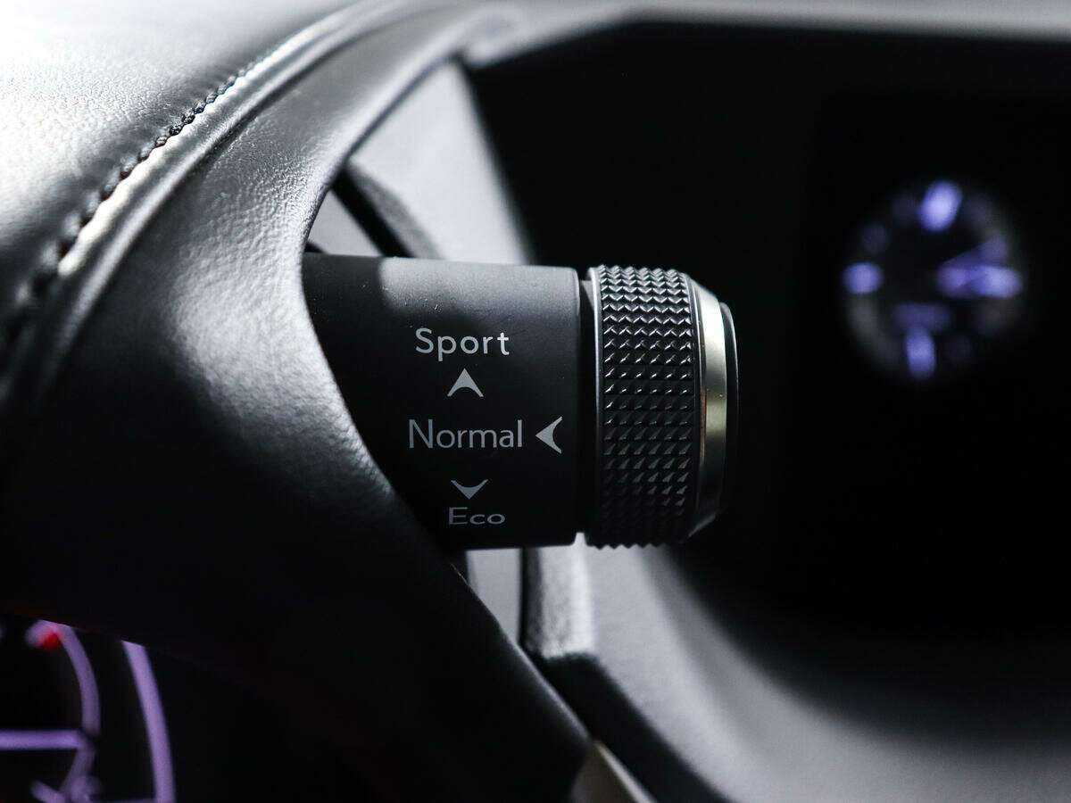 Купить Lexus ES 250, 2020, 98 200 км, фото №21