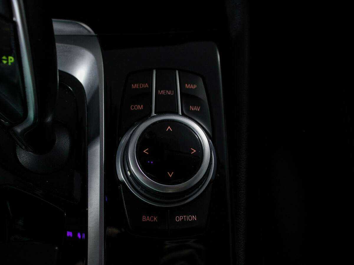 Купить BMW 5 серии 520d, 2017, 157 968 км, фото №17