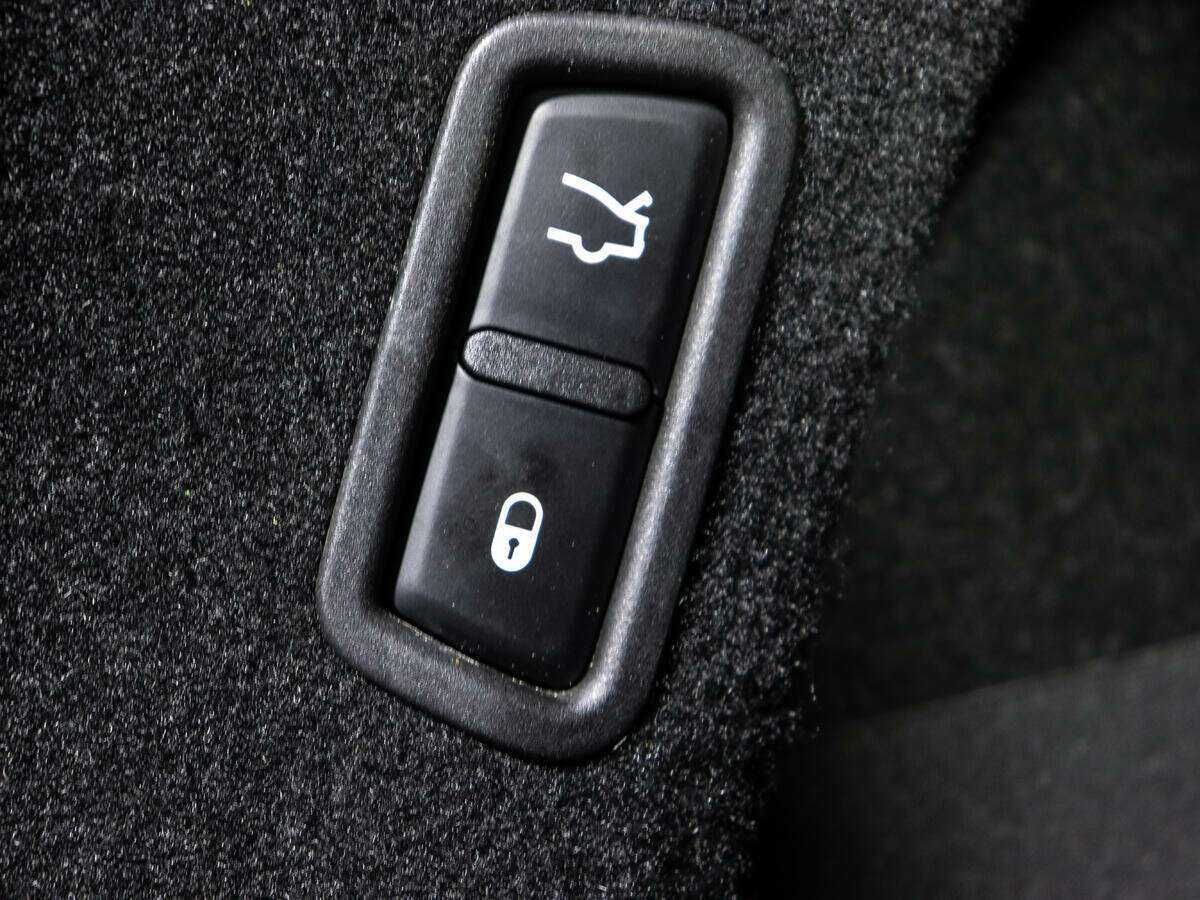 Купить Maserati Levante Diesel, 2016, 129 401 км, фото №15