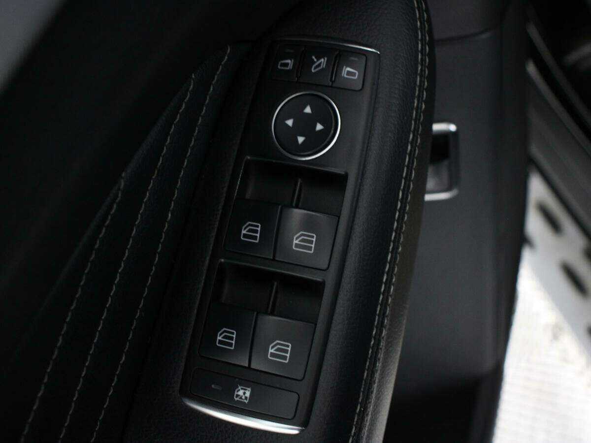 Купить Mercedes-Benz M-Класс 350 CDI, 2011, 222 166 км, фото №17