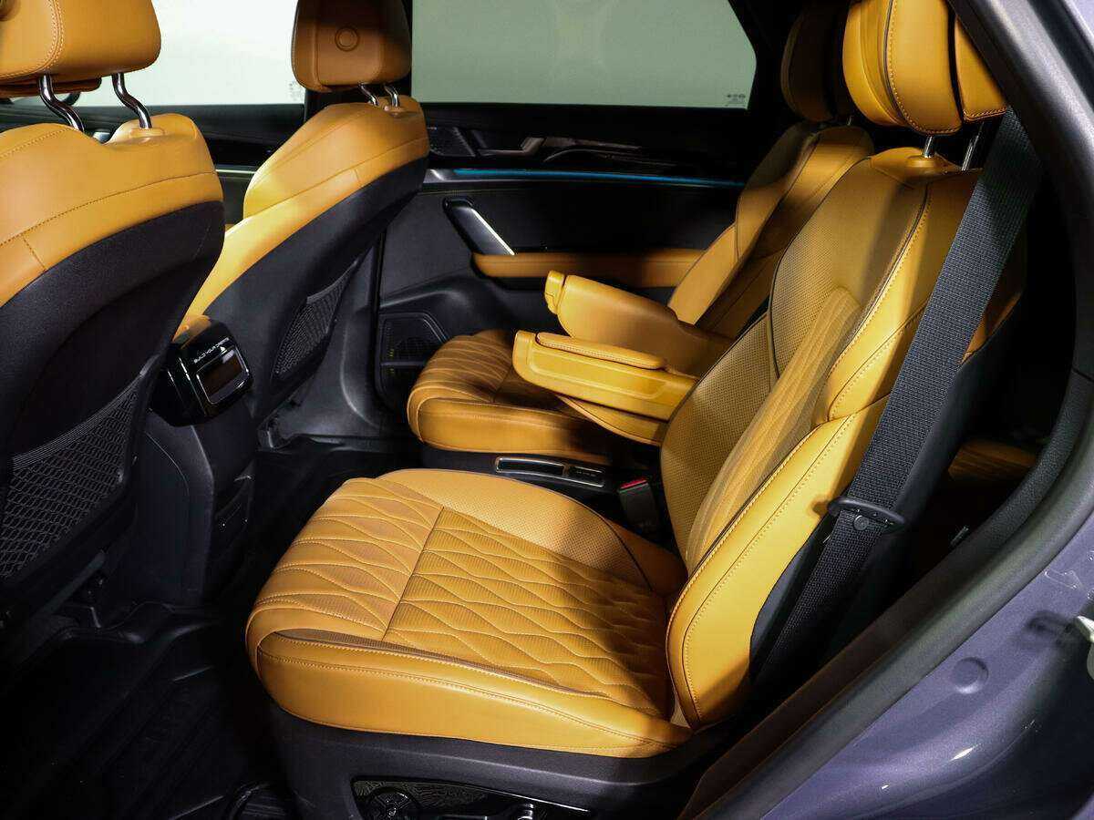 Купить BYD Tang, 2022, 15 060 км, фото №9