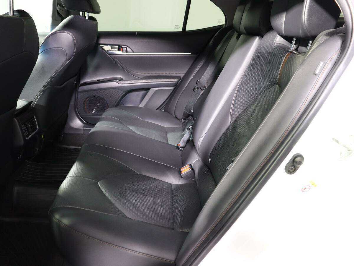 Купить Toyota Camry, 2018, 94 345 км, фото №8