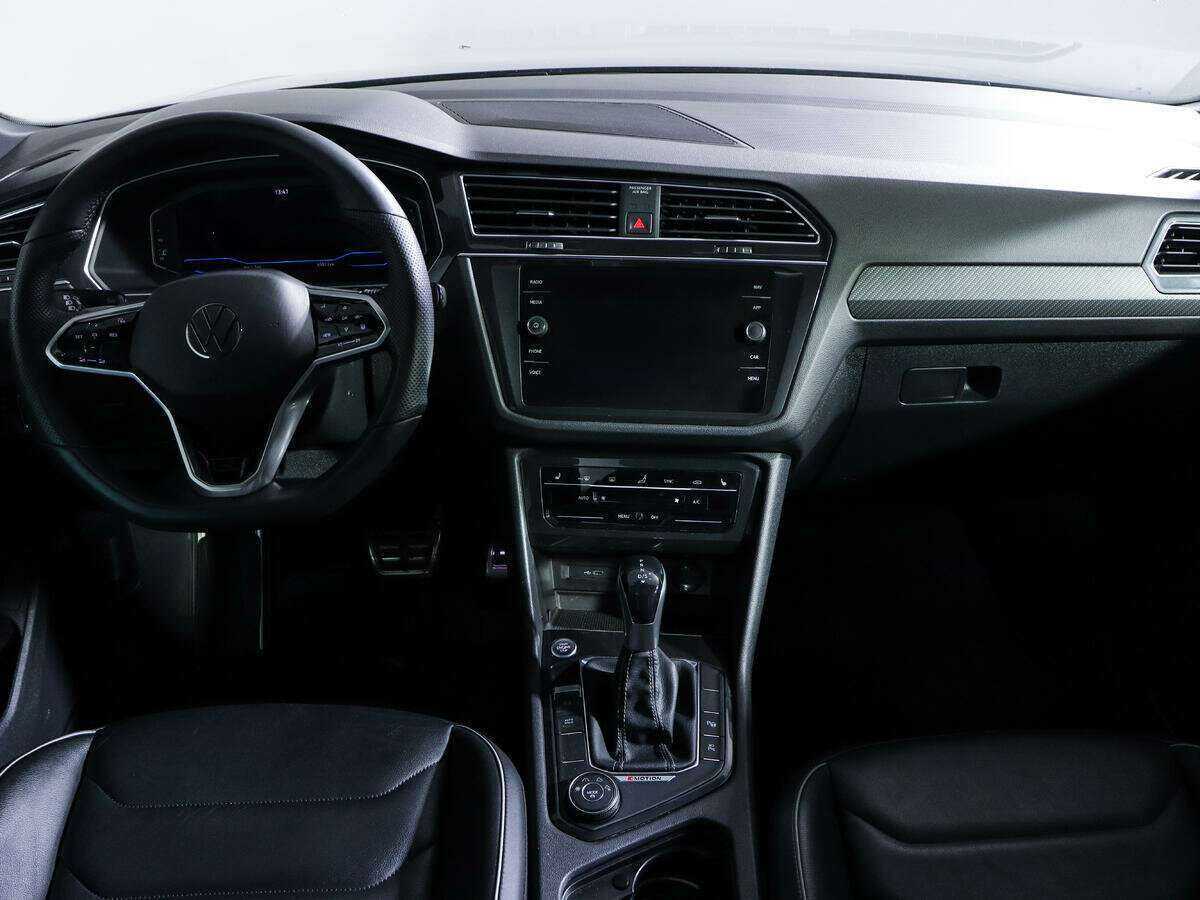 Купить Volkswagen Tiguan, 2021, 65 741 км, фото №10