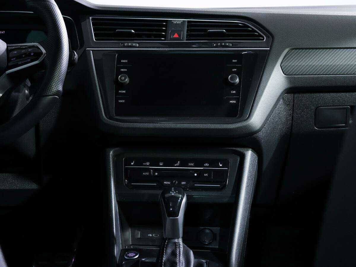 Купить Volkswagen Tiguan, 2021, 65 741 км, фото №11