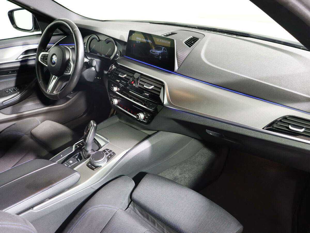 Купить BMW 5 серии 530i xDrive, 2018, 135 000 км, фото №6