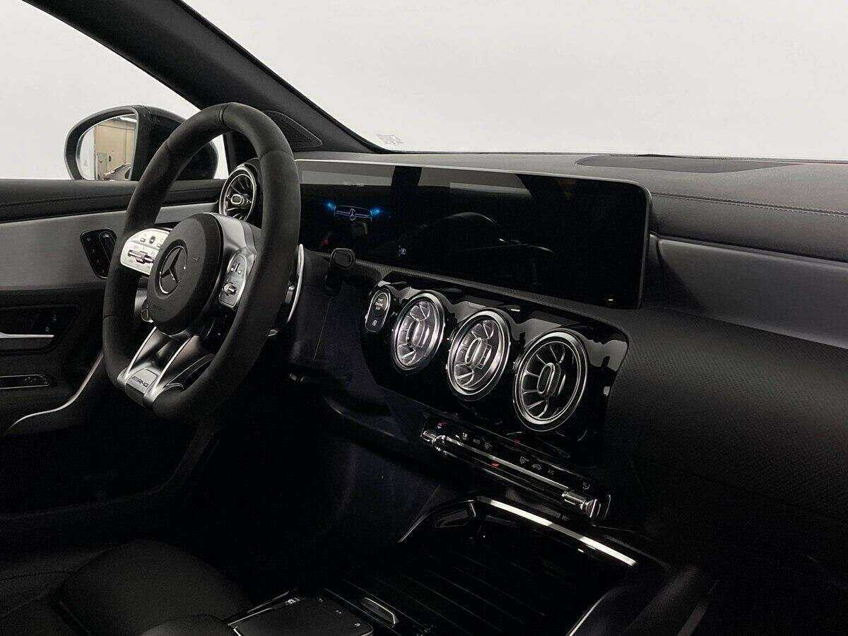 Купить Mercedes-Benz A-Класс AMG 35 AMG, 2019, 59 644 км, фото №7