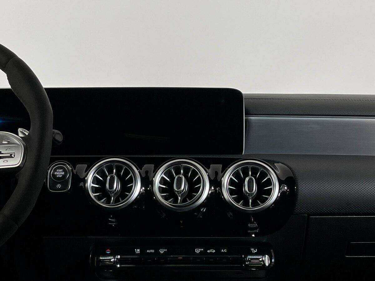 Купить Mercedes-Benz A-Класс AMG 35 AMG, 2019, 59 644 км, фото №10