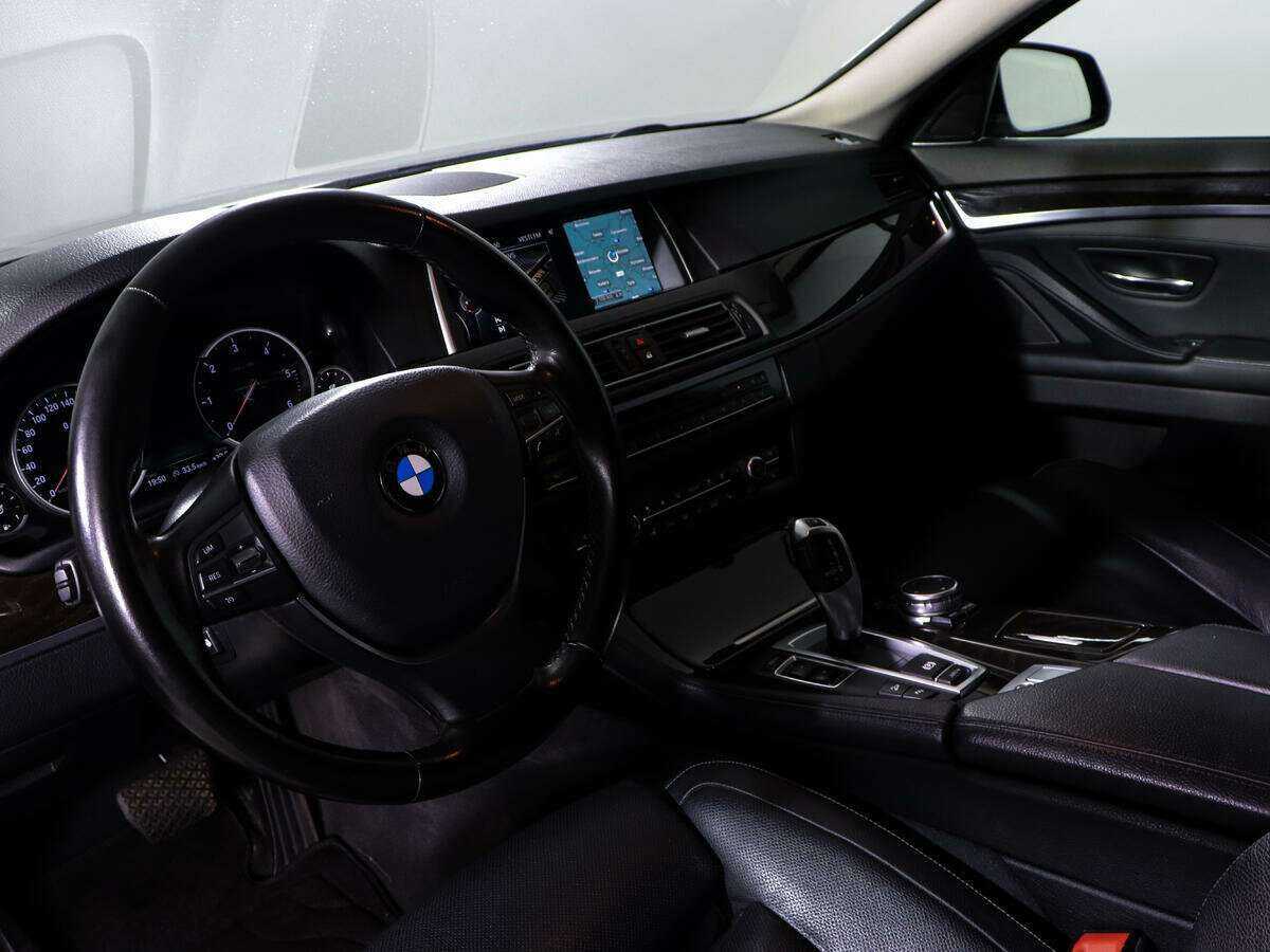Купить BMW 5 серии 530d xDrive, 2015, 159 870 км, фото №11