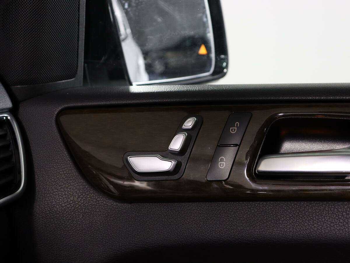 Купить Mercedes-Benz GLS 350 d, 2016, 225 836 км, фото №31