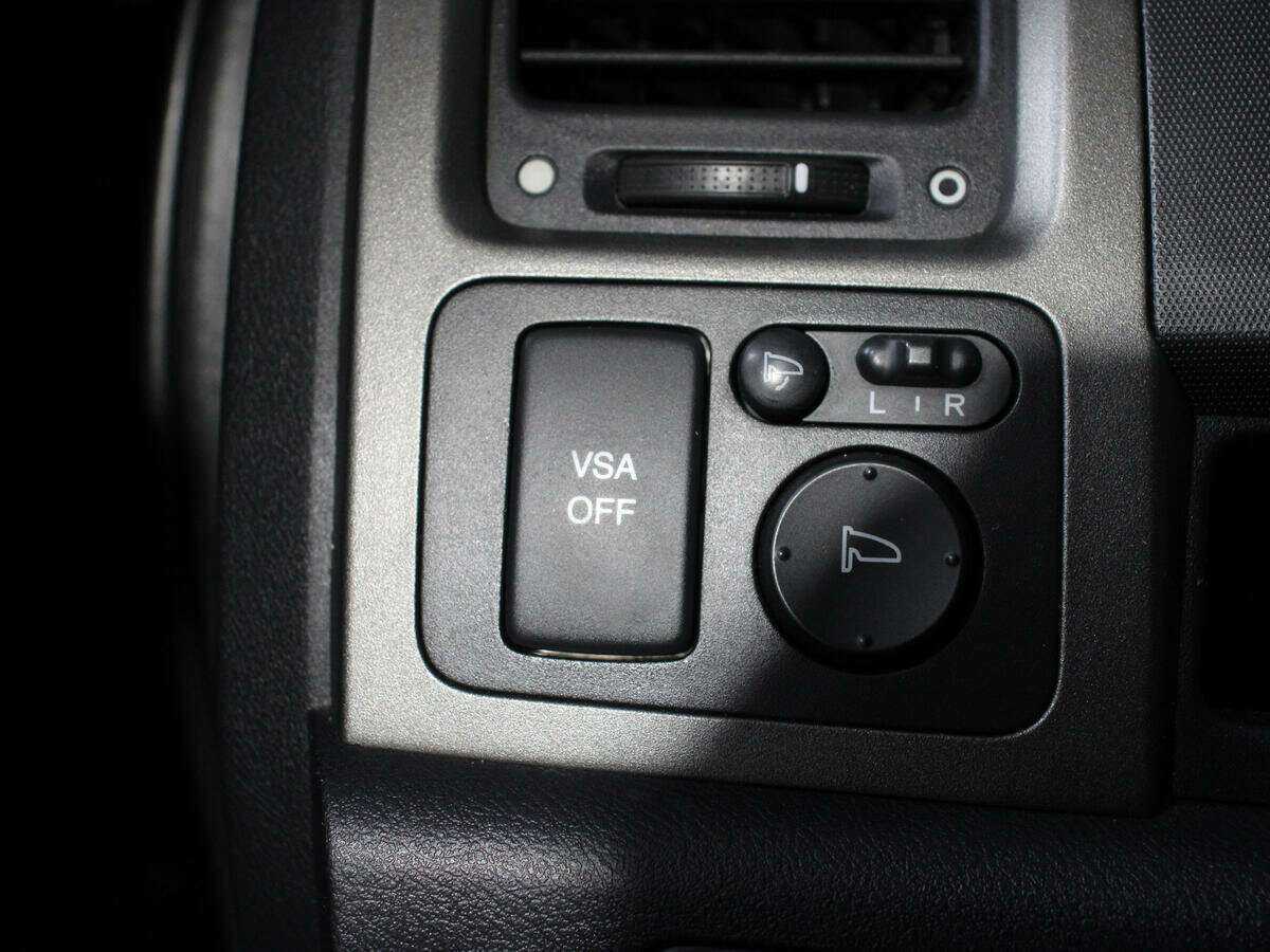 Купить Honda CR-V, 2011, 233 386 км, фото №16