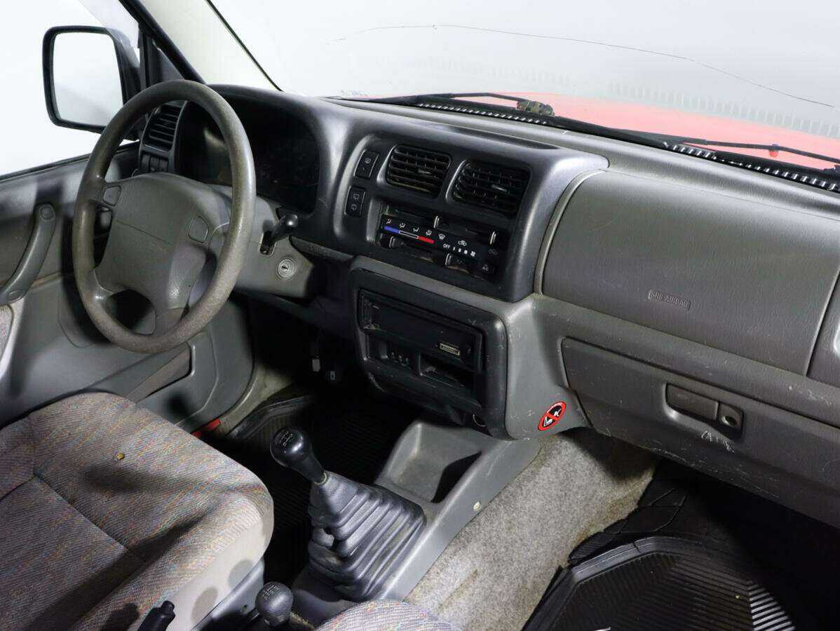 Купить Suzuki Jimny, 1999, 237 258 км, фото №9