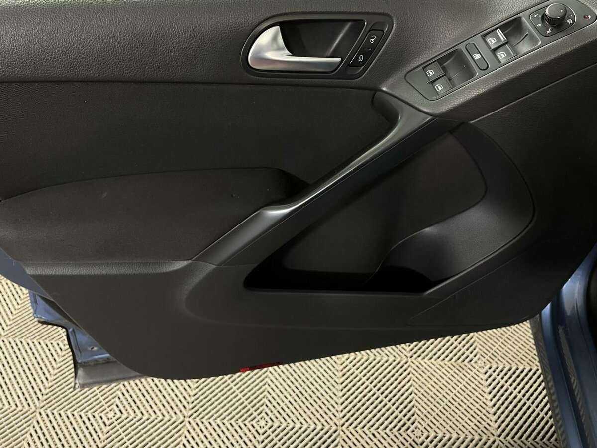 Купить Volkswagen Tiguan, 2011, 153 776 км, фото №8