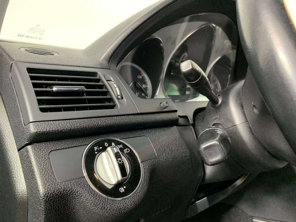 Купить Mercedes-Benz C-Класс 180 BlueEFFICIENCY, 2010, 177 000 км, фото №9