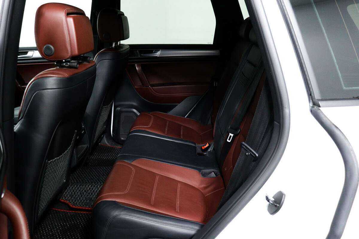 Купить Volkswagen Touareg, 2016, 107 128 км, фото №12