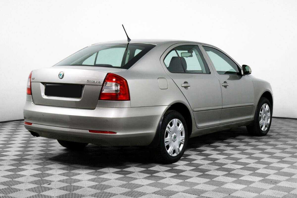 Купить Skoda Octavia, 2011, 211 010 км, фото №5