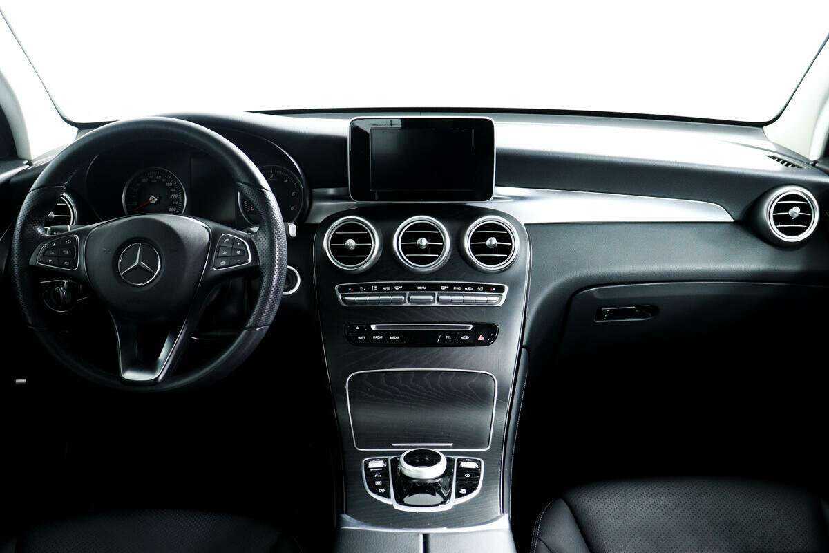 Купить Mercedes-Benz GLC 220 d, 2018, 22 446 км, фото №11