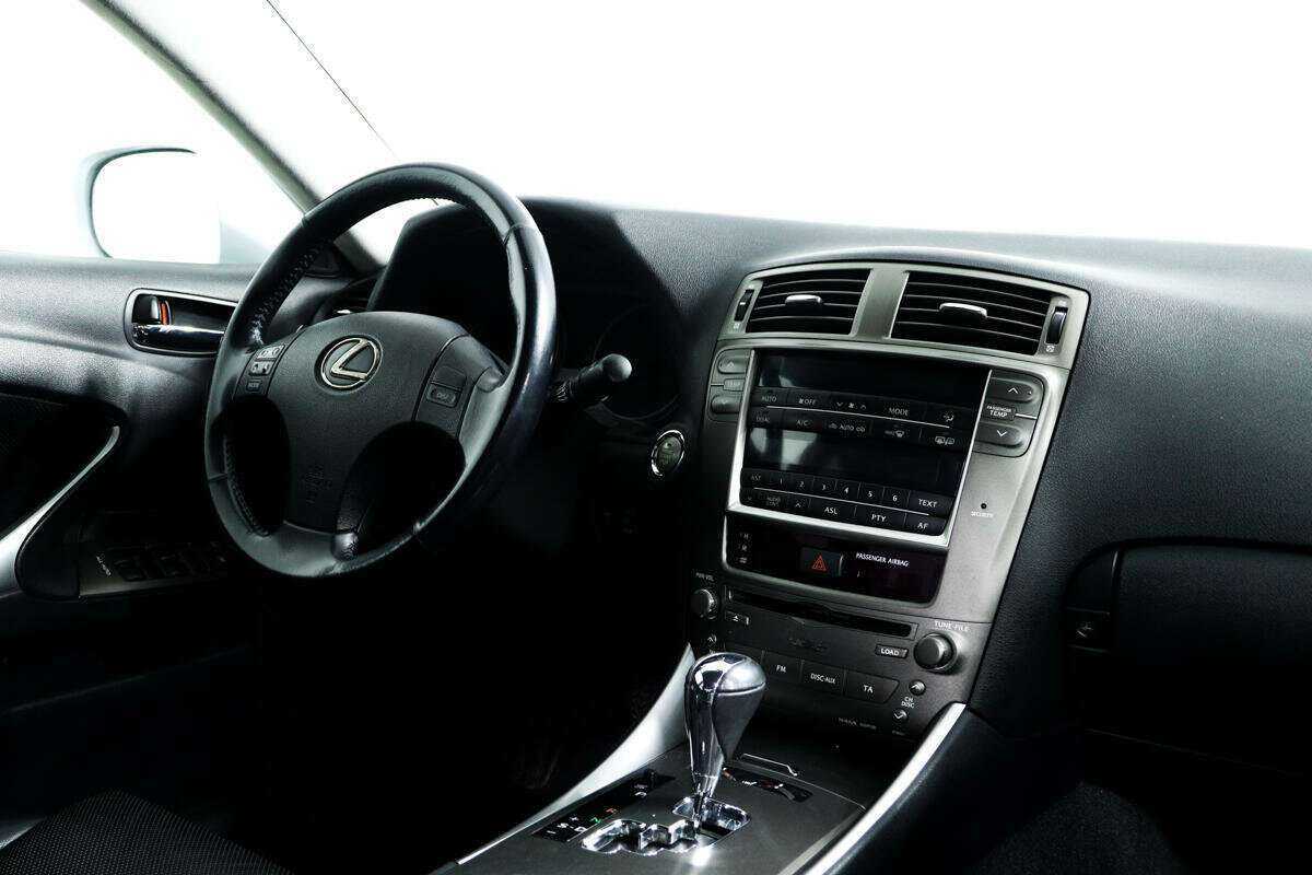Купить Lexus IS 250, 2008, 262 414 км, фото №9