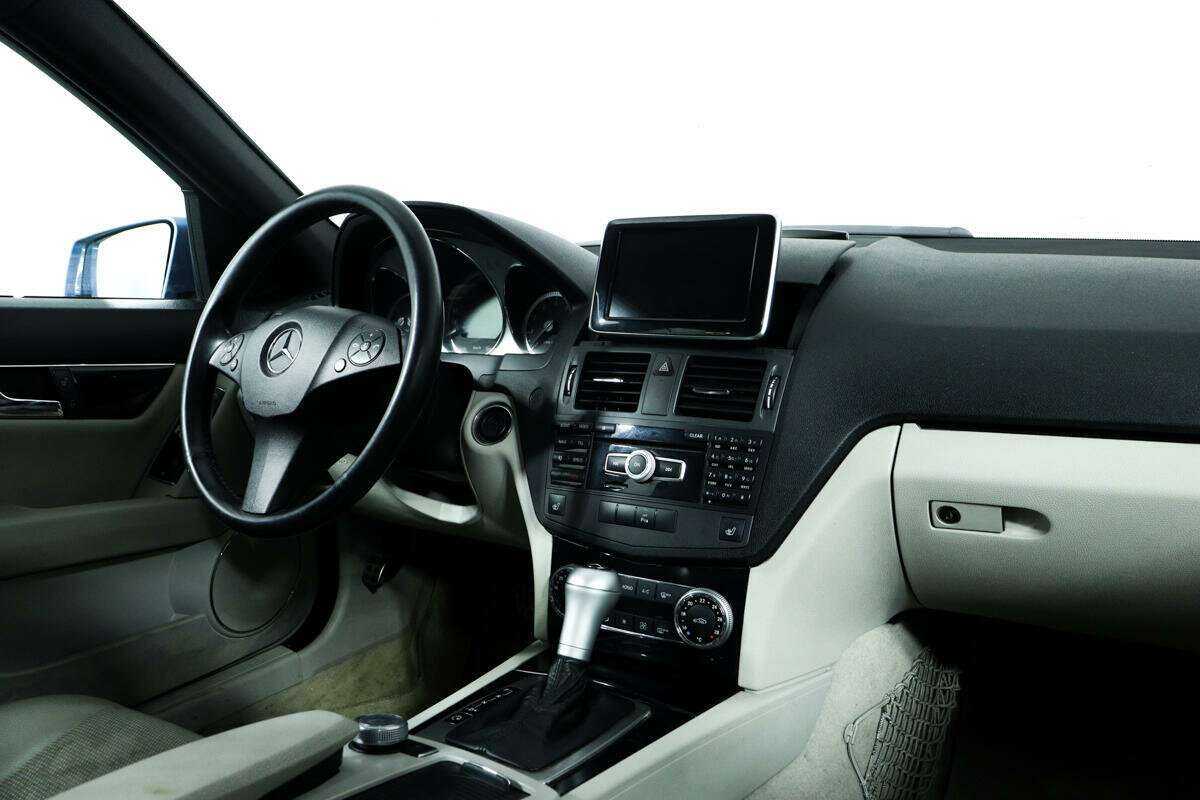 Купить Mercedes-Benz C-Класс 180 BlueEFFICIENCY, 2011, 209 652 км, фото №9